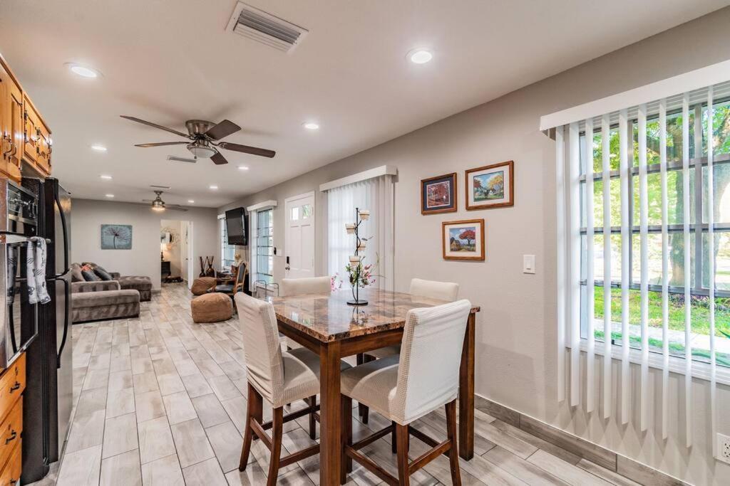 Town 'N' Country Cozy Corner, Your Florida Fun Hub Villa Tampa Luaran gambar